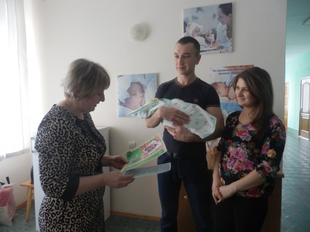 Відтепер у Дубенському  пологовому будинку можна отримати свідоцтво про народження