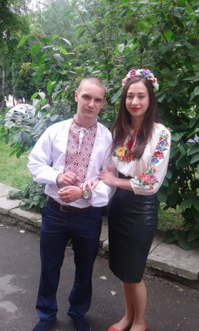 УЧАСНИК АТО ЗНАЙШОВ СВОЄ КОХАННЯ В ДУБНІ