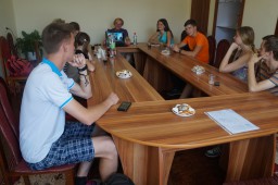 Дубенська молодь зустрілася з досвіченим туристом