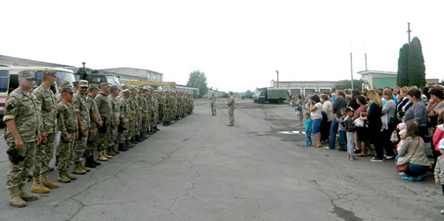 Дубенські військовослужбовці вирушили на ротацію у зону АТО
