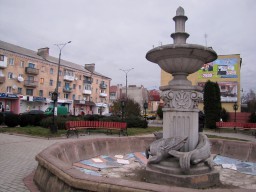 Фонтан біля готелю «Дубно» - відновлять