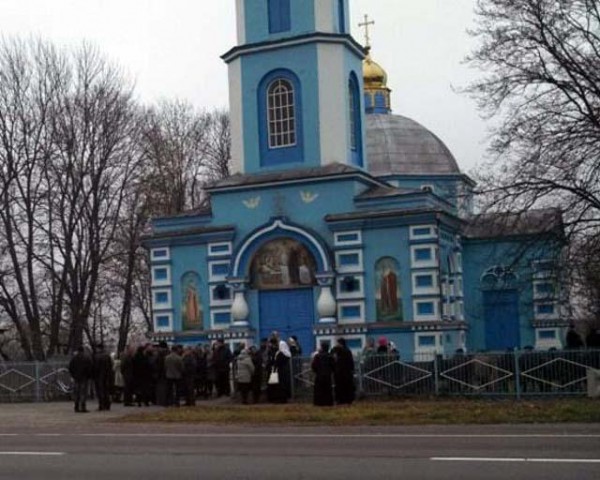 Два ворогуючі Патріархати у Птичі домовилися