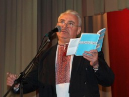 Дубенському письменнику область надрукує книгу