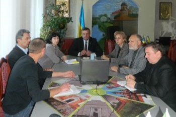 Міський транспорт змінить маршрути