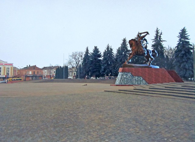 Двадцять депутатів проголосувало за виділення землі під новий пам'ятник