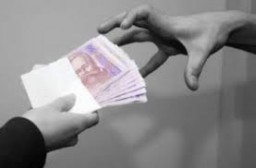 У пенсіонерки із Дубенщини виманили майже 30 тисяч гривень
