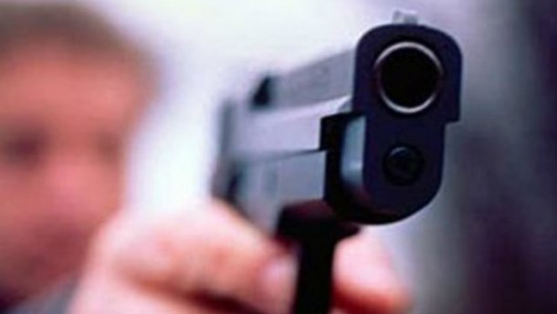 У суботу в Дубні вбили юриста та поранили колишнього начальника обласної міліції