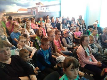 Для дітей АТОвців організували благодійну акцію
