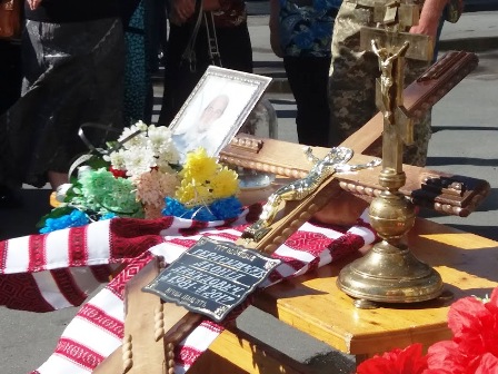 Дубенщина попрощалася з Героєм