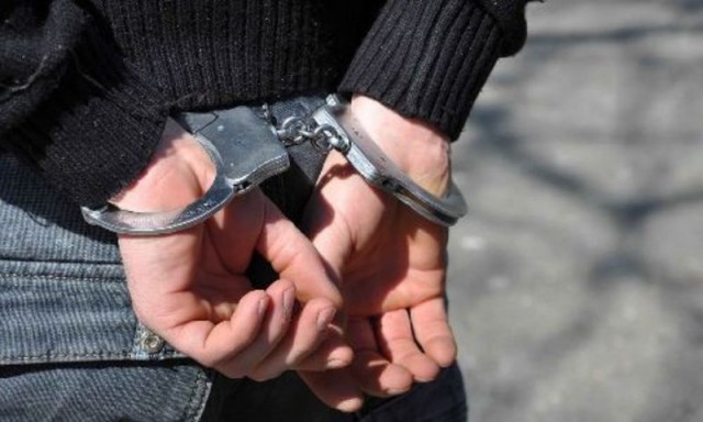 Нетверезі 18-річні дубенчани напали на поліцію