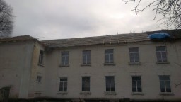 У двох школах Дубенщини роблять капітальний ремонт даху