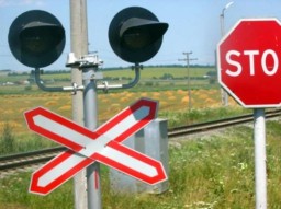 До 30 червня перекрито переїзд Дубно-Озеряни