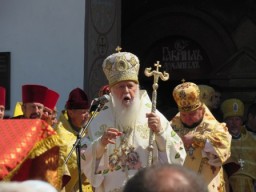 Делегація з Дубенщини вшанувала молитвою полеглих в бою козаків