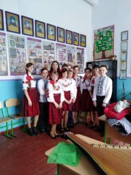 Вербські колективи оглянуло обласне журі