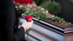 Прокуратура розповідає про зміни щодо поховання